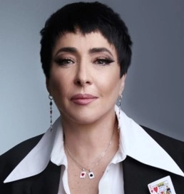 Лолита Лолита